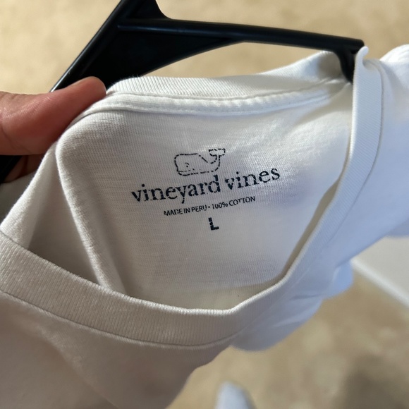 Vineyard Vines White Golf T Shirt - Large - Picture 4 of 4